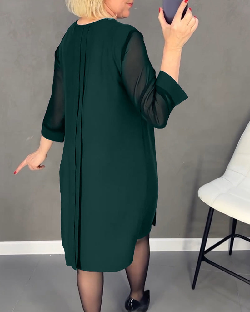 Julie | Einfarbiges, plissiertes Patchwork-Mesh-Kleid