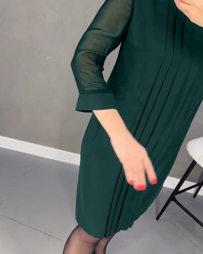 Julie | Einfarbiges, plissiertes Patchwork-Mesh-Kleid