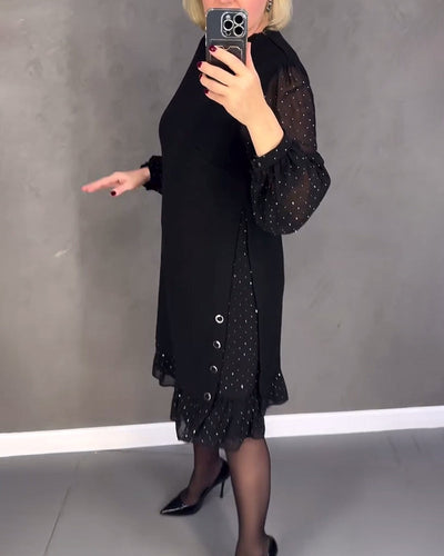 Langärmeliges Kleid mit Tupfen