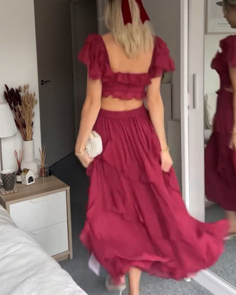 Maria - Rückenfreies Kleid mit Rüschenärmeln