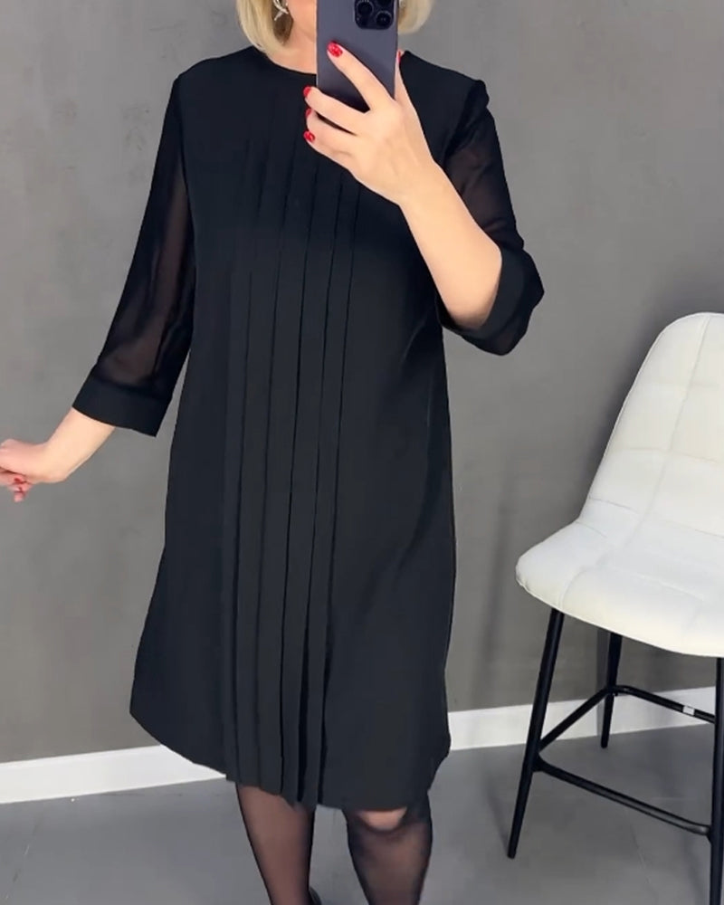 Julie | Einfarbiges, plissiertes Patchwork-Mesh-Kleid