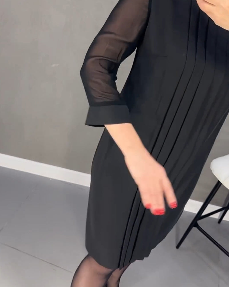 Julie | Einfarbiges, plissiertes Patchwork-Mesh-Kleid