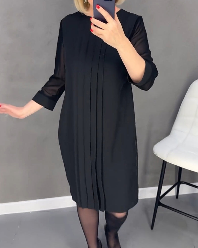 Julie | Einfarbiges, plissiertes Patchwork-Mesh-Kleid