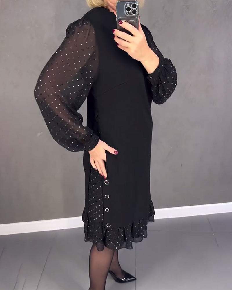 Langärmeliges Kleid mit Tupfen