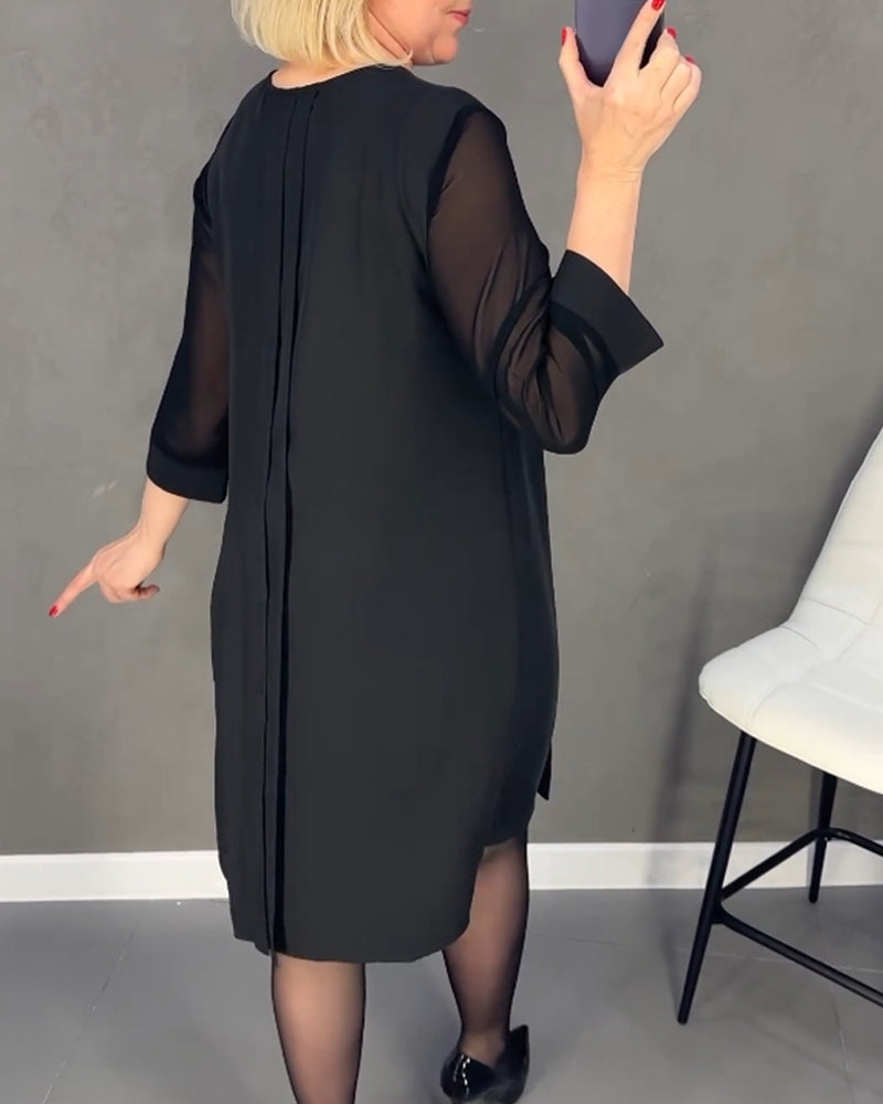 Julie | Einfarbiges, plissiertes Patchwork-Mesh-Kleid